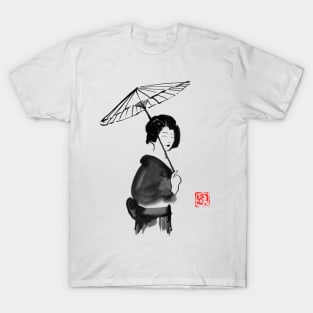 geisha under umbrella T-Shirt